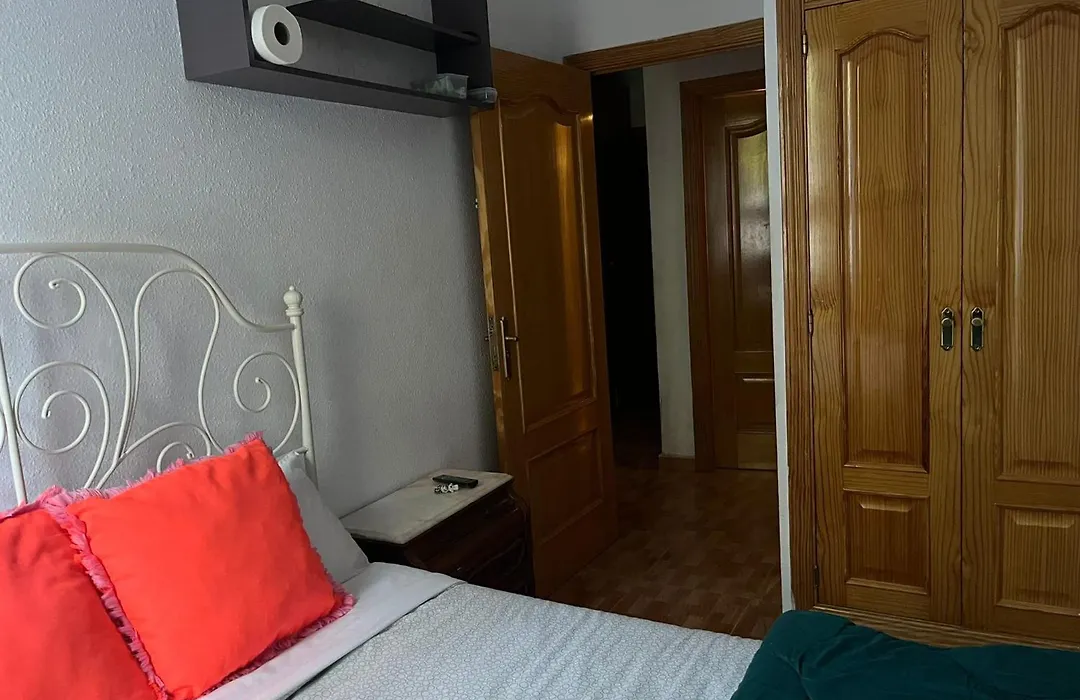 Acogedoras Habitaciónes en Madrid-1